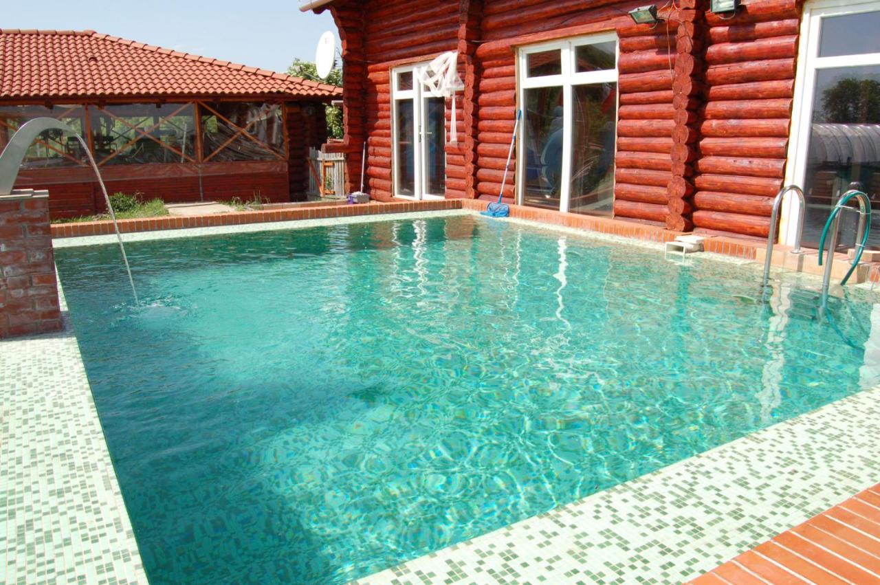 Bed and Breakfast Rönk-wellness panzió Mezőpeterd Exterior foto